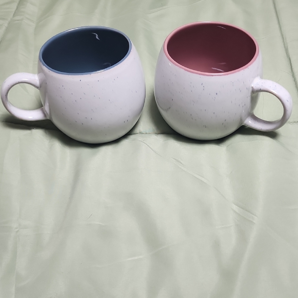 NWT Orly Maison Reactive Glaze Round Mugs Set